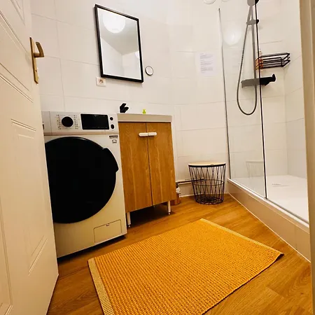 Bel Appartement, Port Boinot, Avec Parking A Deux Pas 公寓